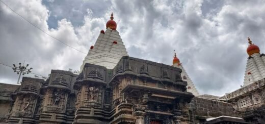 Kolhapur Temple Mahalakshmi Live darshan at Ambabai Temple entrance