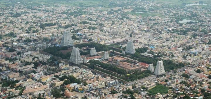 2023 Tirumala 300 Rs Darshan Current Booking Availability TTD scene at temple entrance