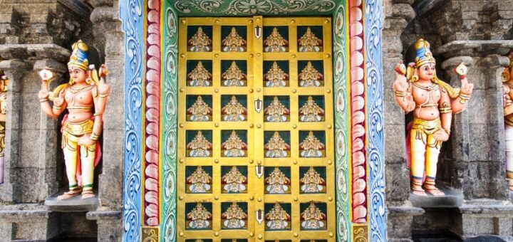 Srirangam Temple 2023 Vaikunta Ekadasi festival crowd and temple view