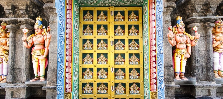 Srirangam Temple 2023 Vaikunta Ekadasi festival crowd and temple view